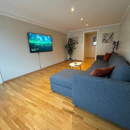 Charming 3-Bedroom Apartment In The Heart Of Kristiansund Dış mekan fotoğraf