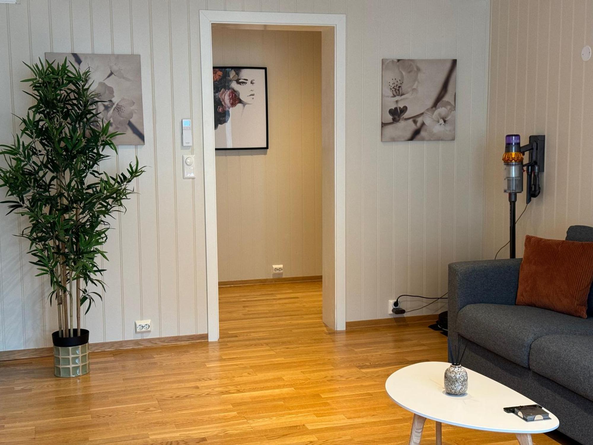 Charming 3-Bedroom Apartment In The Heart Of Kristiansund Dış mekan fotoğraf
